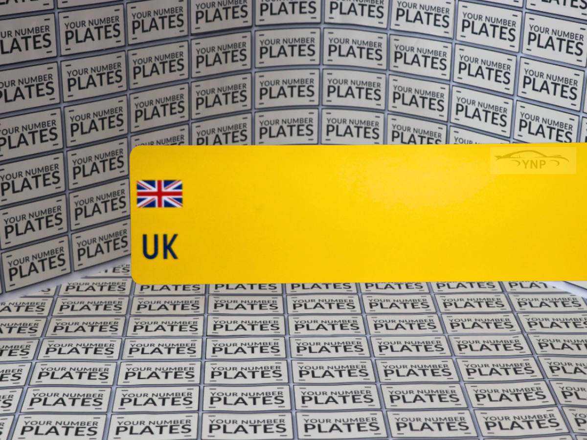 25x Blank Number Plate Reflective Sheets White or Yellow 520 x 111mm