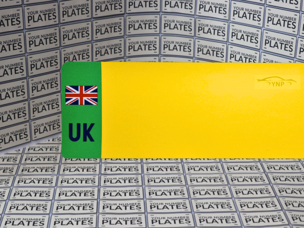 25x Blank Number Plate Reflective Sheets White or Yellow 520 x 111mm