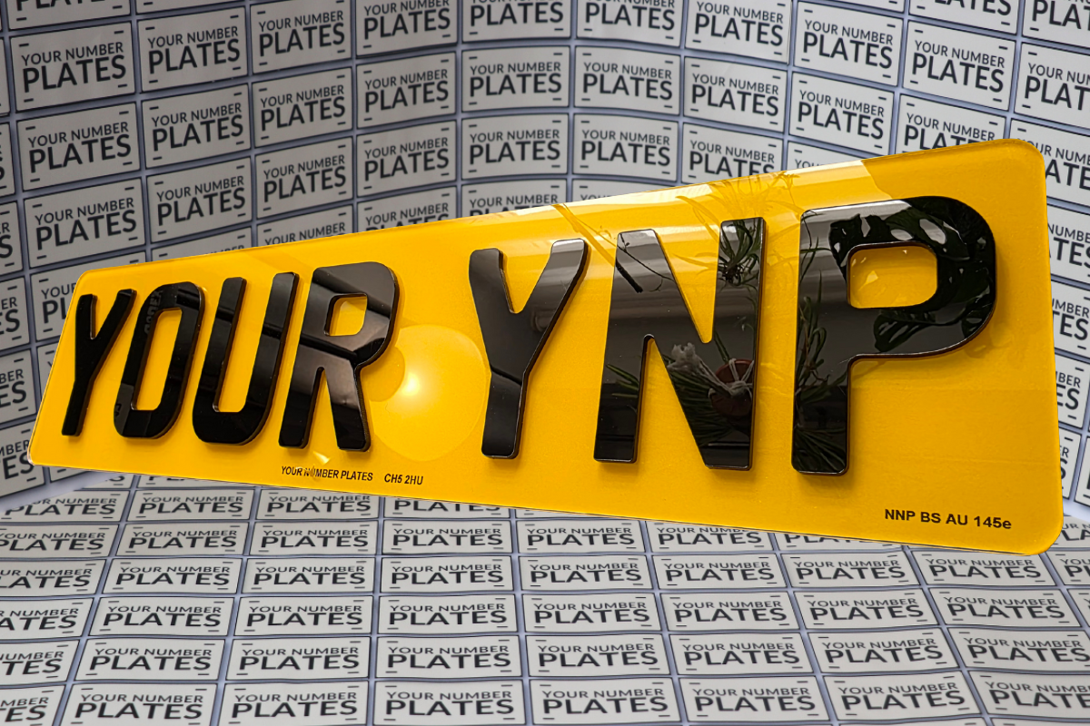 BS AU 145e compliant number plates with DVLA approved supplier markings