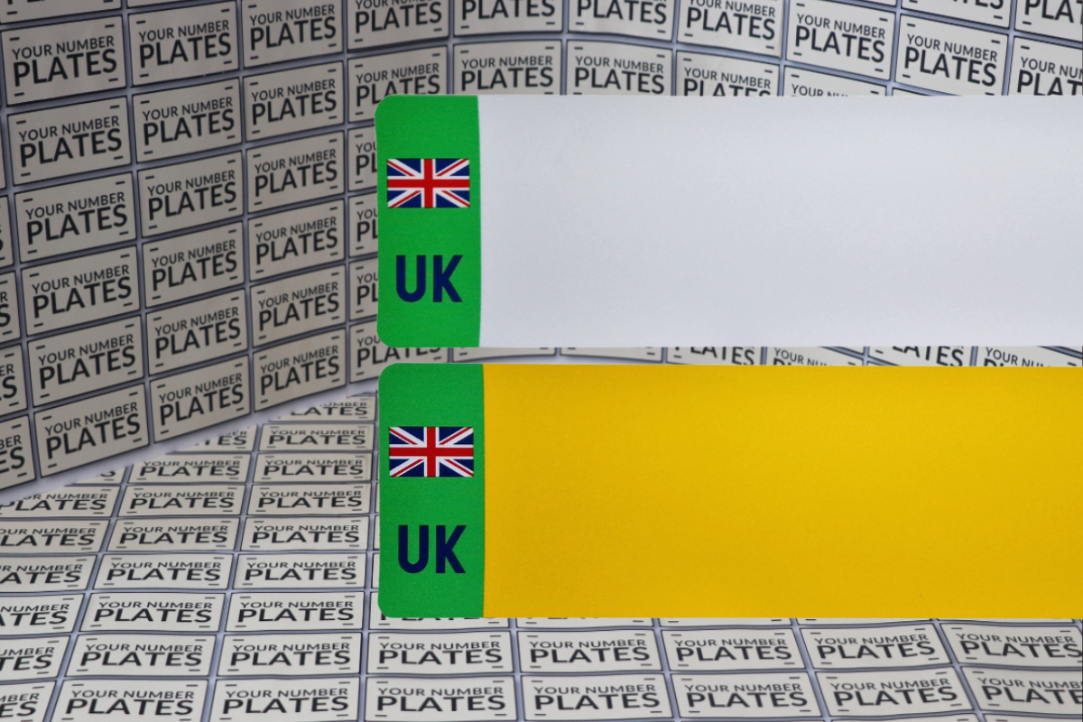 25x Blank Number Plate Reflective With a Green Block