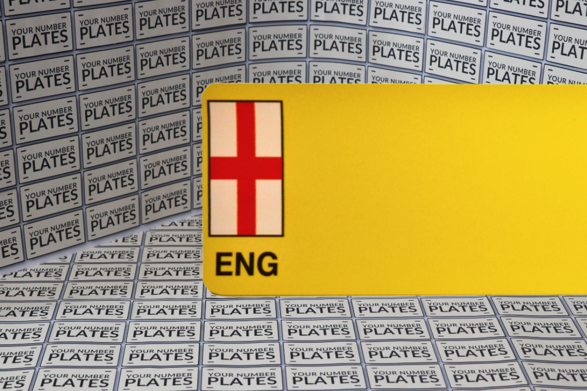 yellow reflective with travel flag