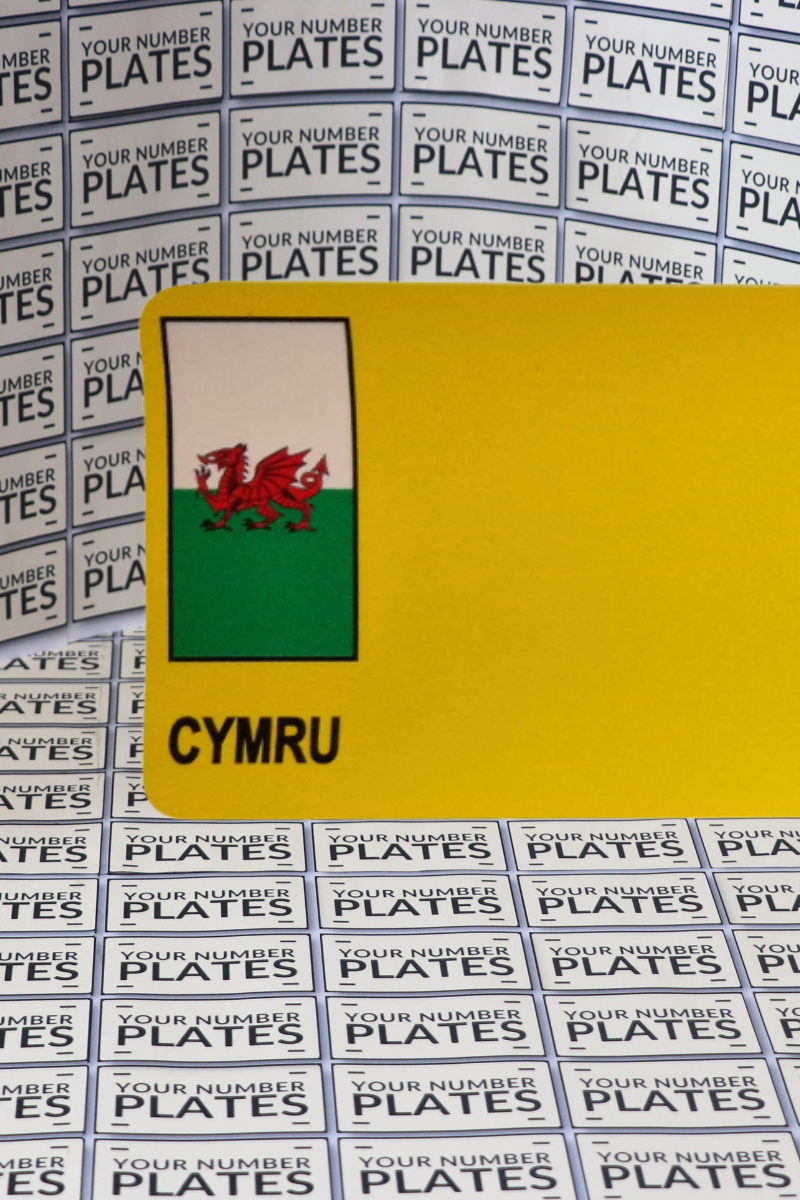yellow number plate reflective with welsh flag
